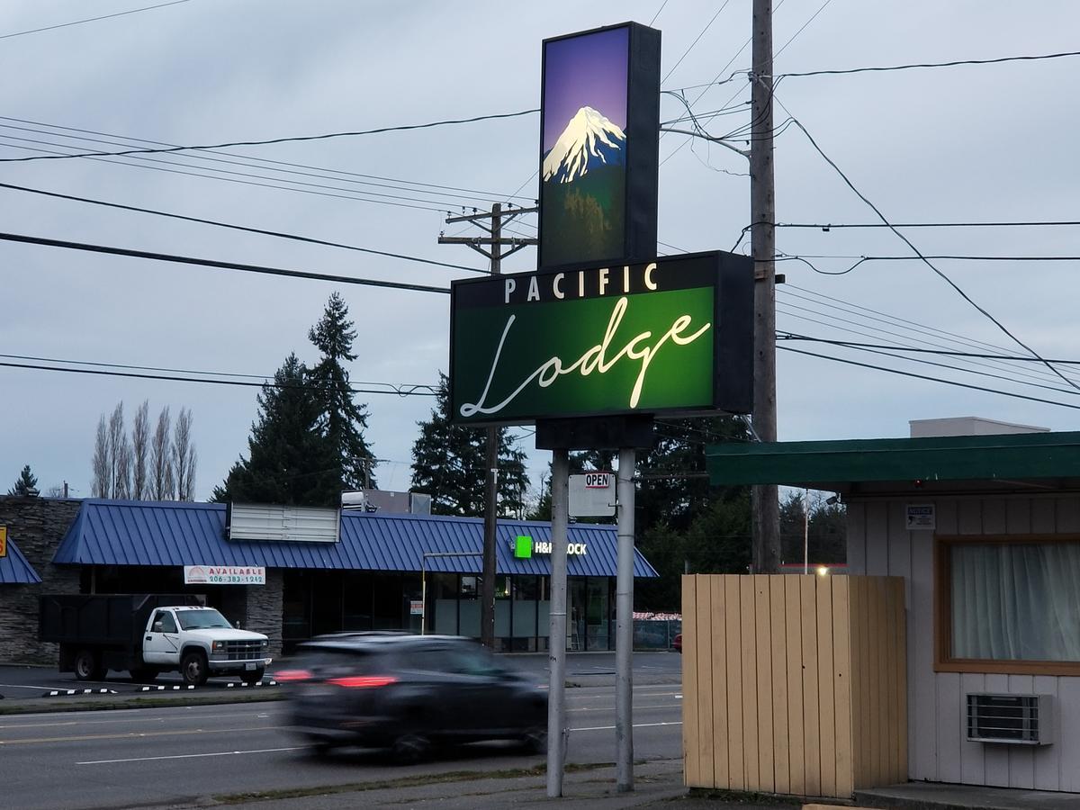 Pacific Lodge Tacoma Federal Way Exterior photo